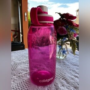 Pink water bottle 32 oz